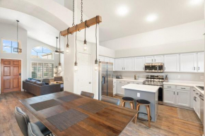 Home with Office in North East Mesa